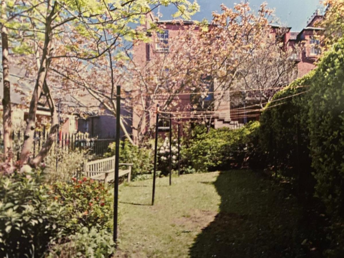 Апартаменты The Cosy Courtyard Эдинбург Экстерьер фото